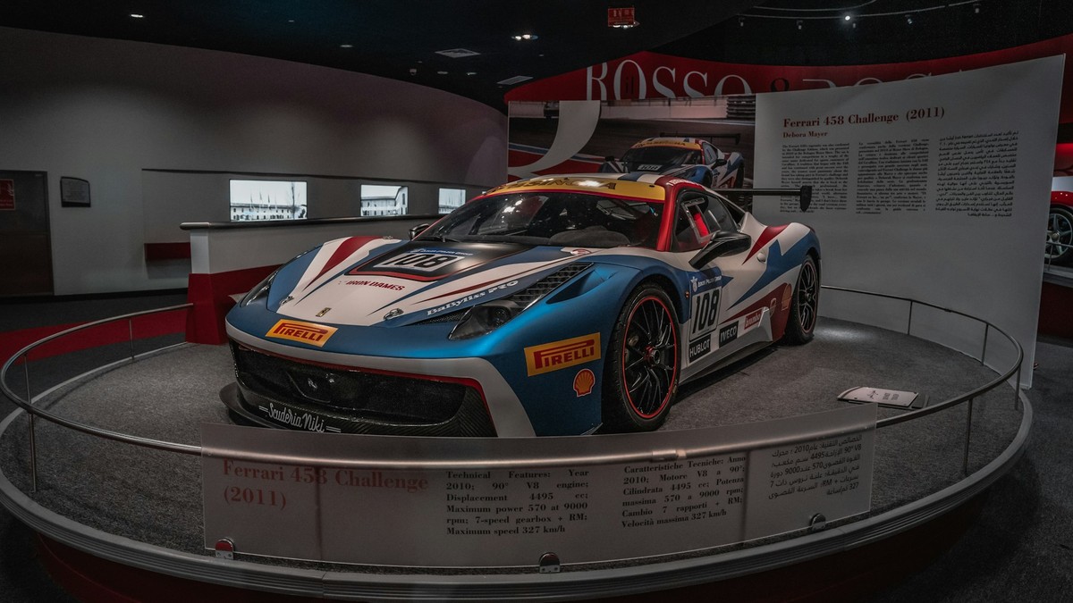 Virtual Racing Experience Snapshot